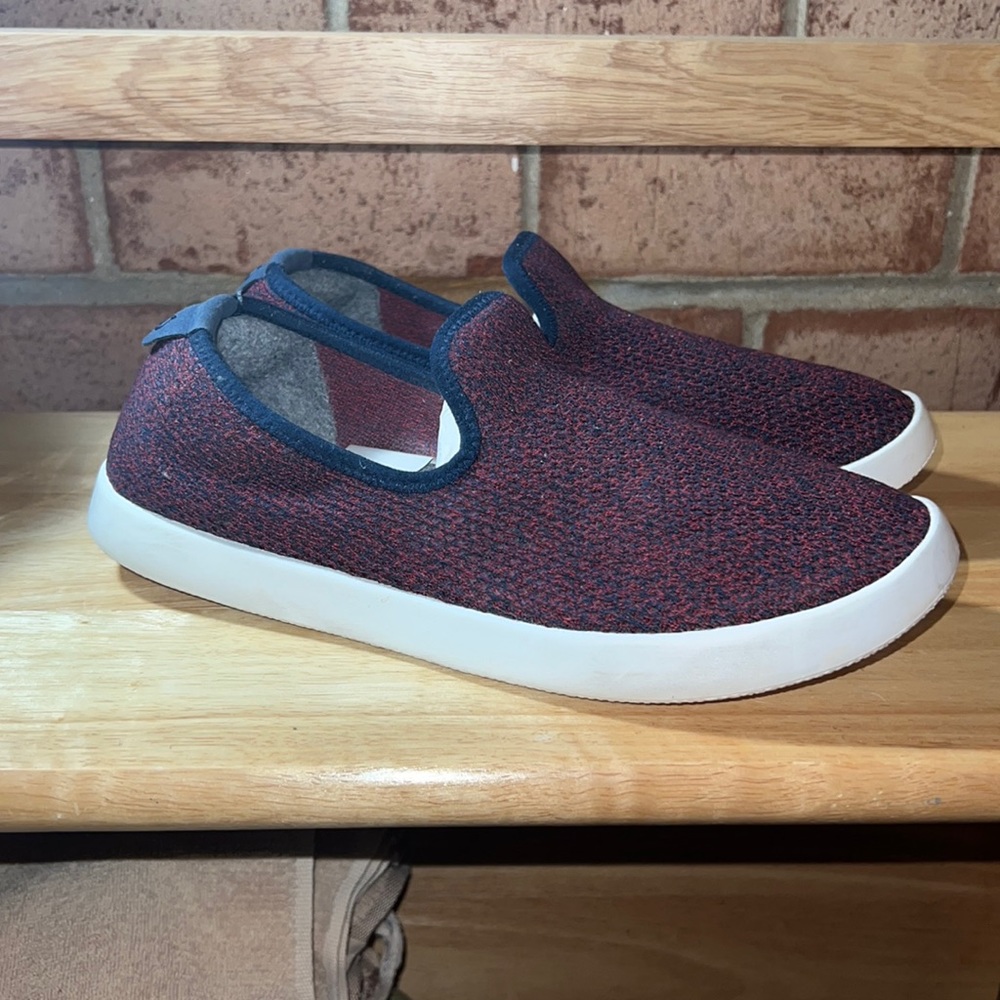 Allbirds Tree Loungers | Women’s Size 9 | Excellent Condition | Red and Navy